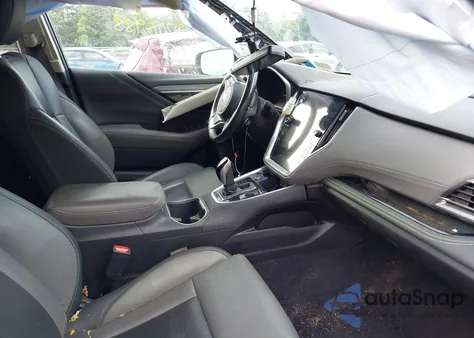 2021 Subaru Outback Onyx Edition Xt z USA, uszkodzony, nr VIN 4S4BTGLDXM3101912